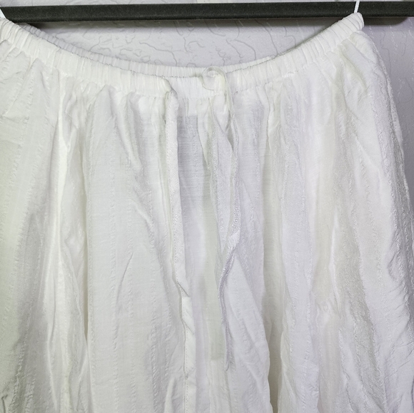 Brave + True White Maddy Maxi Skirt Size Small - Picture 4 of 9